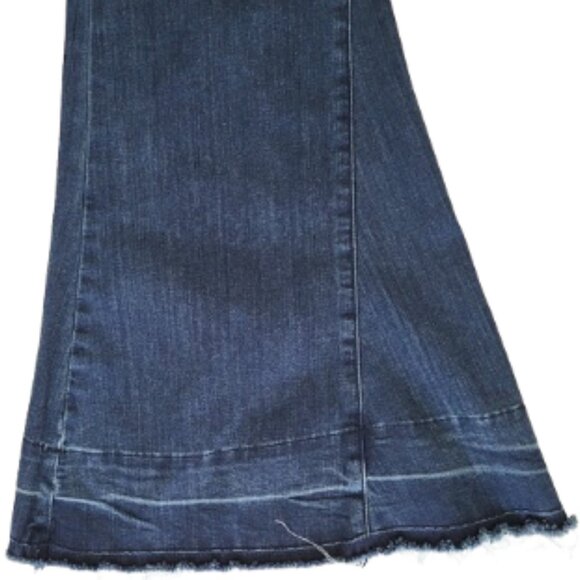 MUMU BLUE Pull-On Berkeley Bells Flare Bell Bottom Jeans Raw Hem - Women's M - Picture 7 of 7